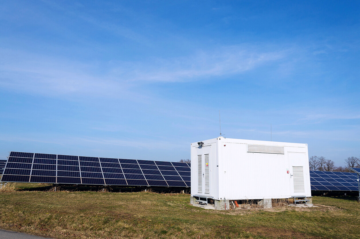 DER Interconnection Is Becoming a Bottleneck: What Device and Control Teams Need to Solve