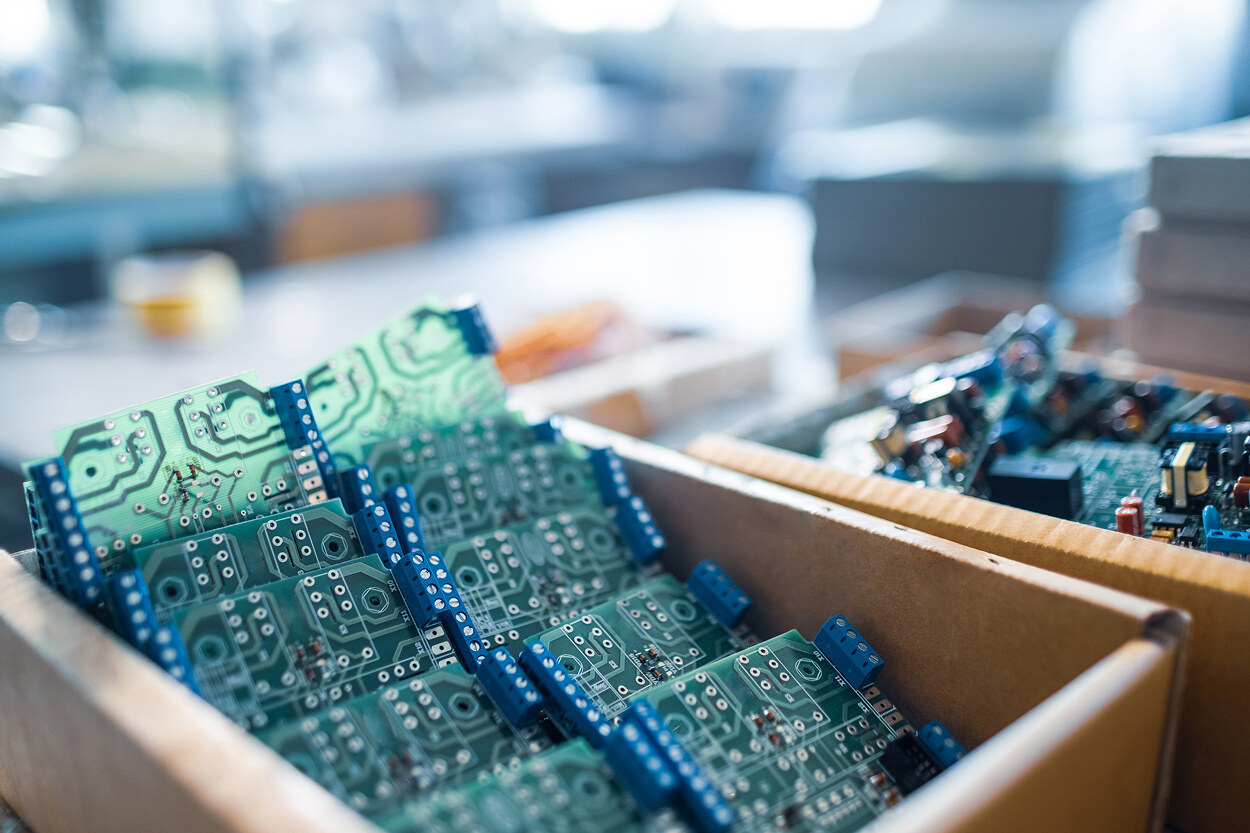 Hybrid Architectures