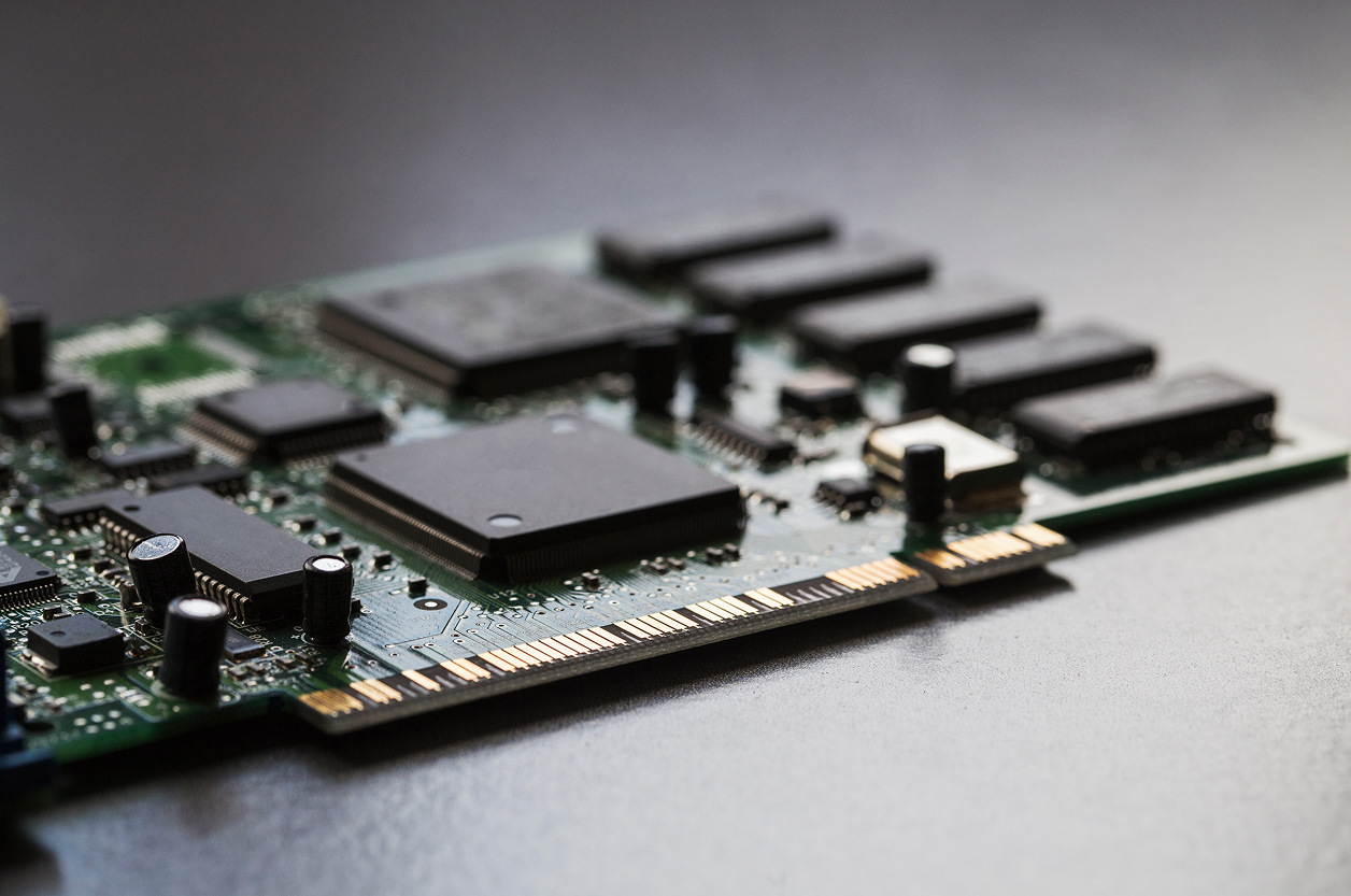 Real-World Applications of FPGAs in IoT