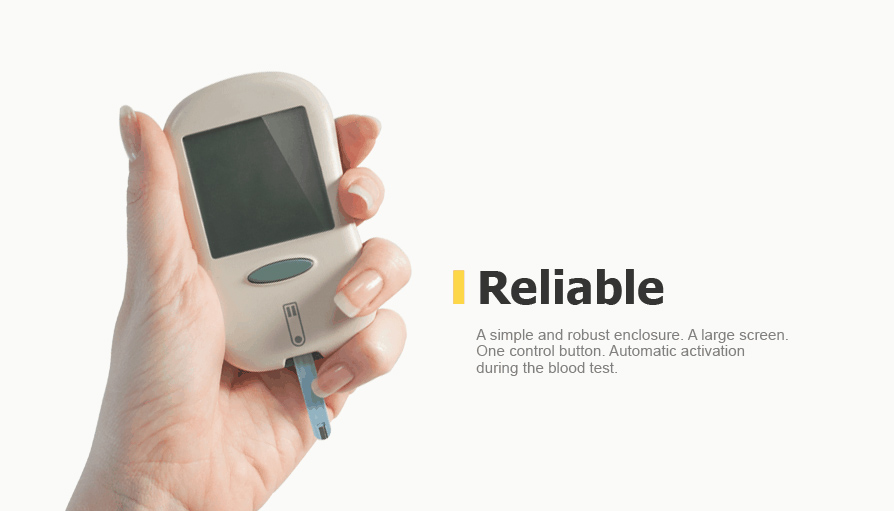 A simple and robust enclosure. A large screen. One control button. Automatic activation during the blood test.