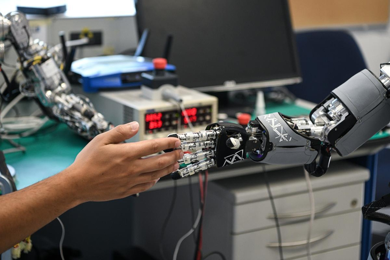 The iCub Production Lab of CRIS