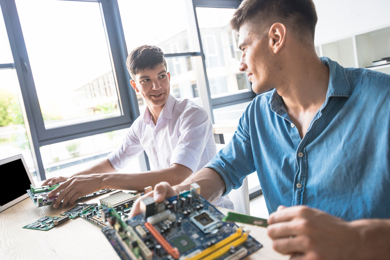 Hardware Testing Services 