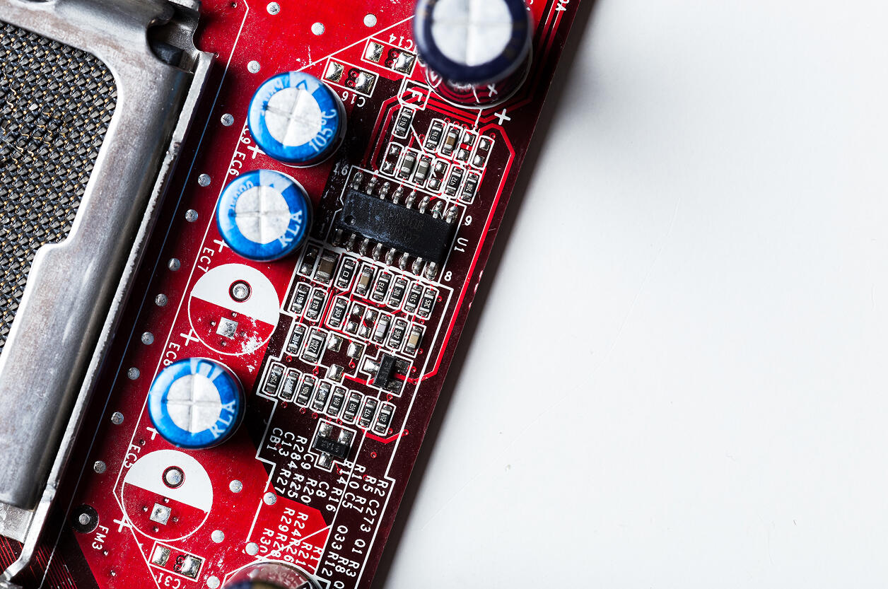 self-repairing-printed-circuit-boards-autonomous-healing-high-reliability-systems